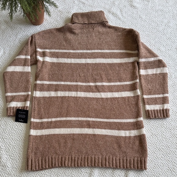 Lulus Casual Attitude Beige Striped Turtleneck Mini Sweater Dress Size XL - Picture 8 of 9